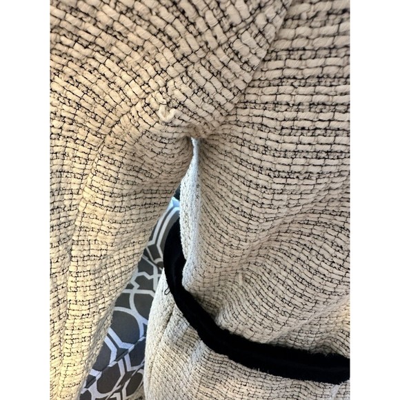 Theory Ivory Clairene R Carson Tweed Coat Size Small. Best- Selling. Retail $495 - Picture 6 of 15